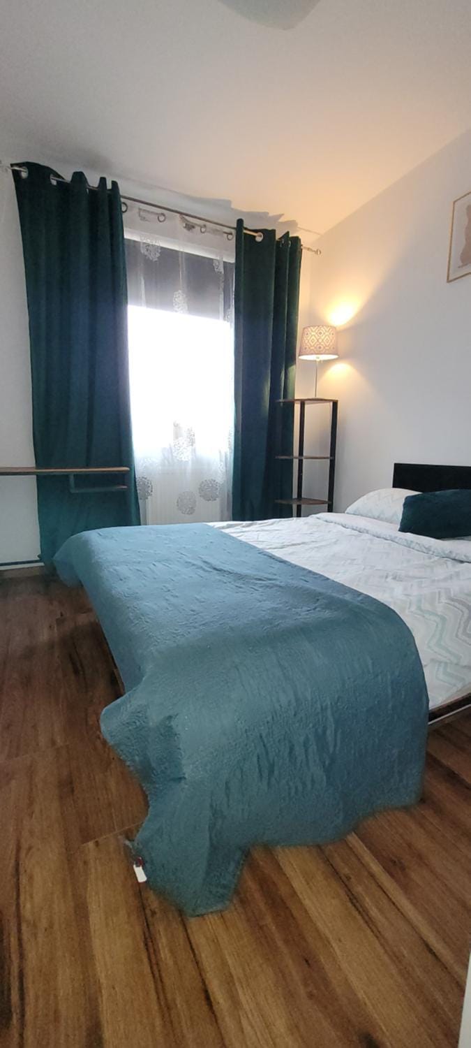 Pokoje 10 min PKP Apartment in Poland