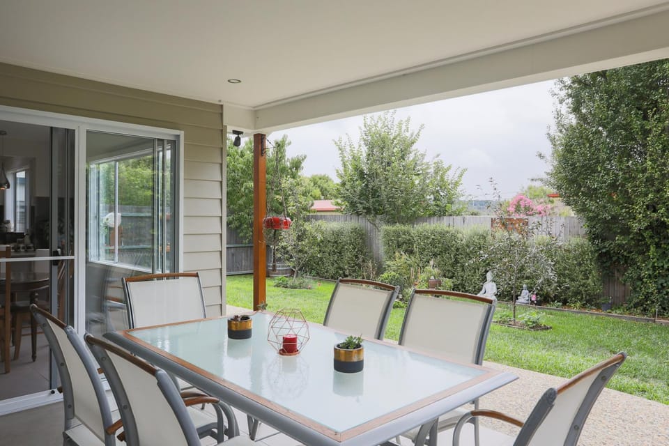 BBQ facilities, Garden, Balcony/Terrace, Dining area, Garden view