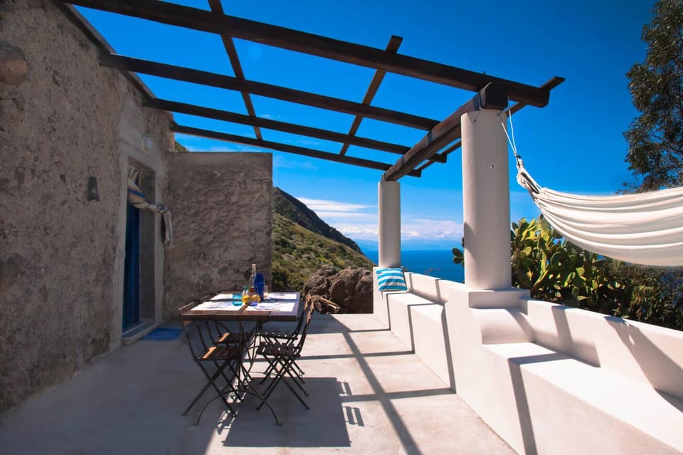 Natural landscape, View (from property/room), Balcony/Terrace, Seating area, sunbed