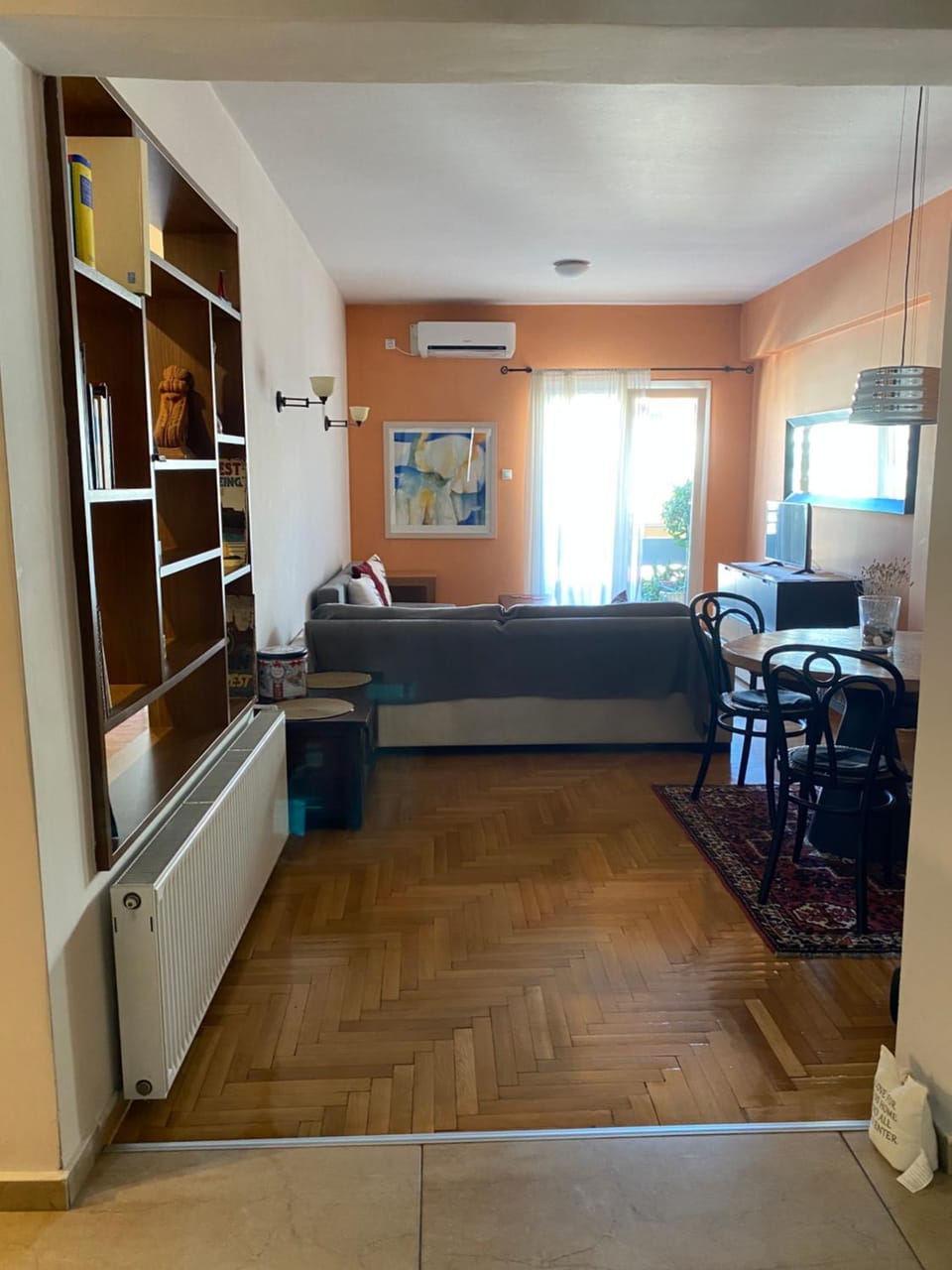 Living room, Dining area