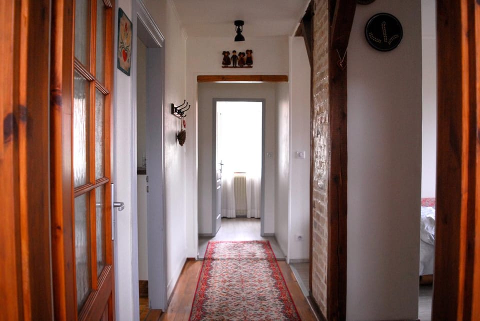 Ravissant 3P 90m2 au calme, proche du parlement européen Bed and Breakfast in Strasbourg