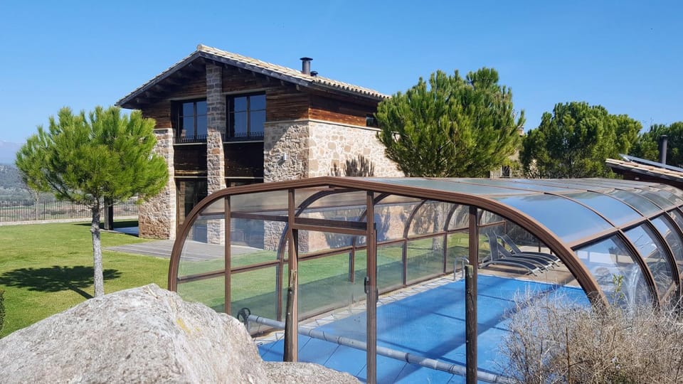 La Torre Blanca House in Cardona