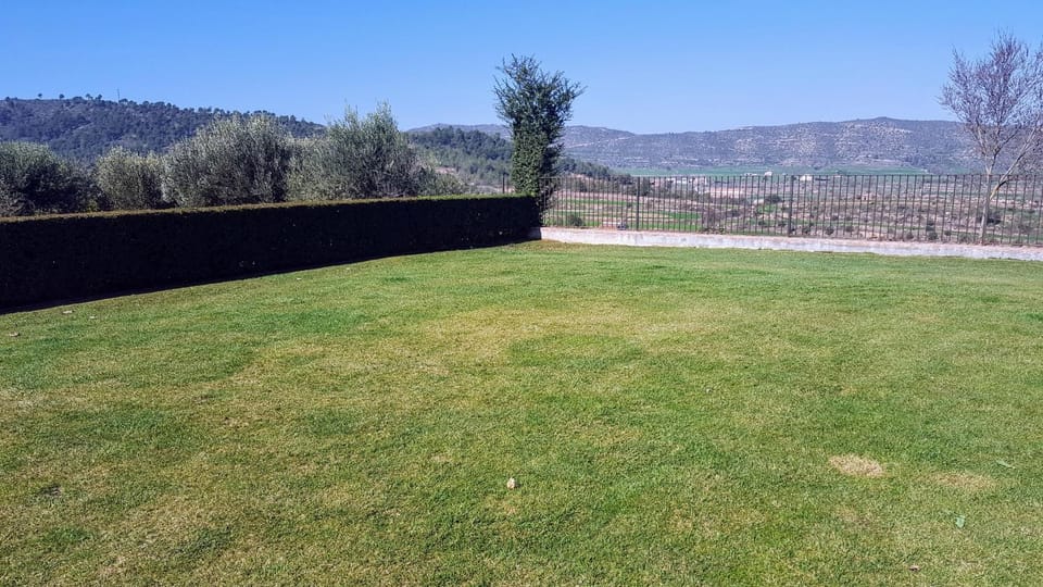 La Torre Blanca House in Cardona