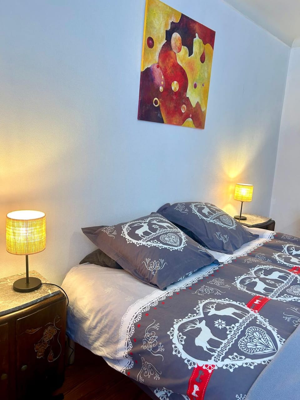 Aulouison Maison spacieuse et paisible de 200 m2, à proximité du Parlement européen Bed and Breakfast in Strasbourg