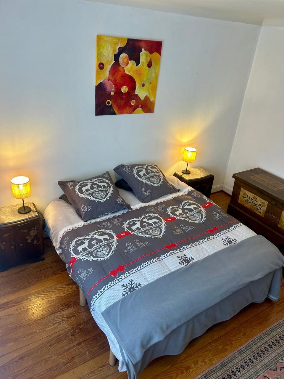 Aulouison Maison spacieuse et paisible de 200 m2, à proximité du Parlement européen Bed and Breakfast in Strasbourg