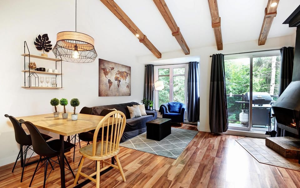 Condo 47 Chemin de la Corniche by Les Chalets Alpins Apartment in Quebec
