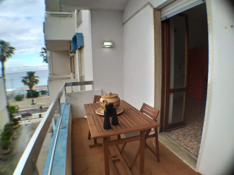 View (from property/room), Balcony/Terrace