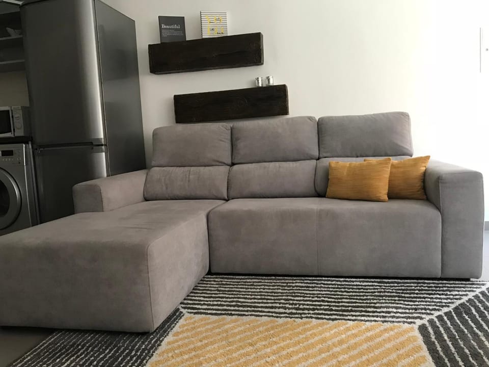 Communal lounge/ TV room, Communal kitchen