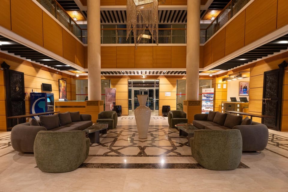 Lobby or reception, Seating area