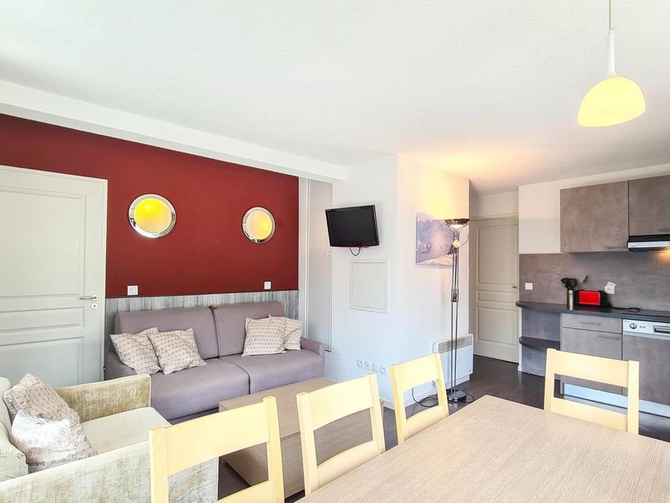 Appartement lumineux 4 pièces à Flaine, 8 personnes, terrasse, accès spa - FR-1-425-18 Apartment in Arâches-la-Frasse