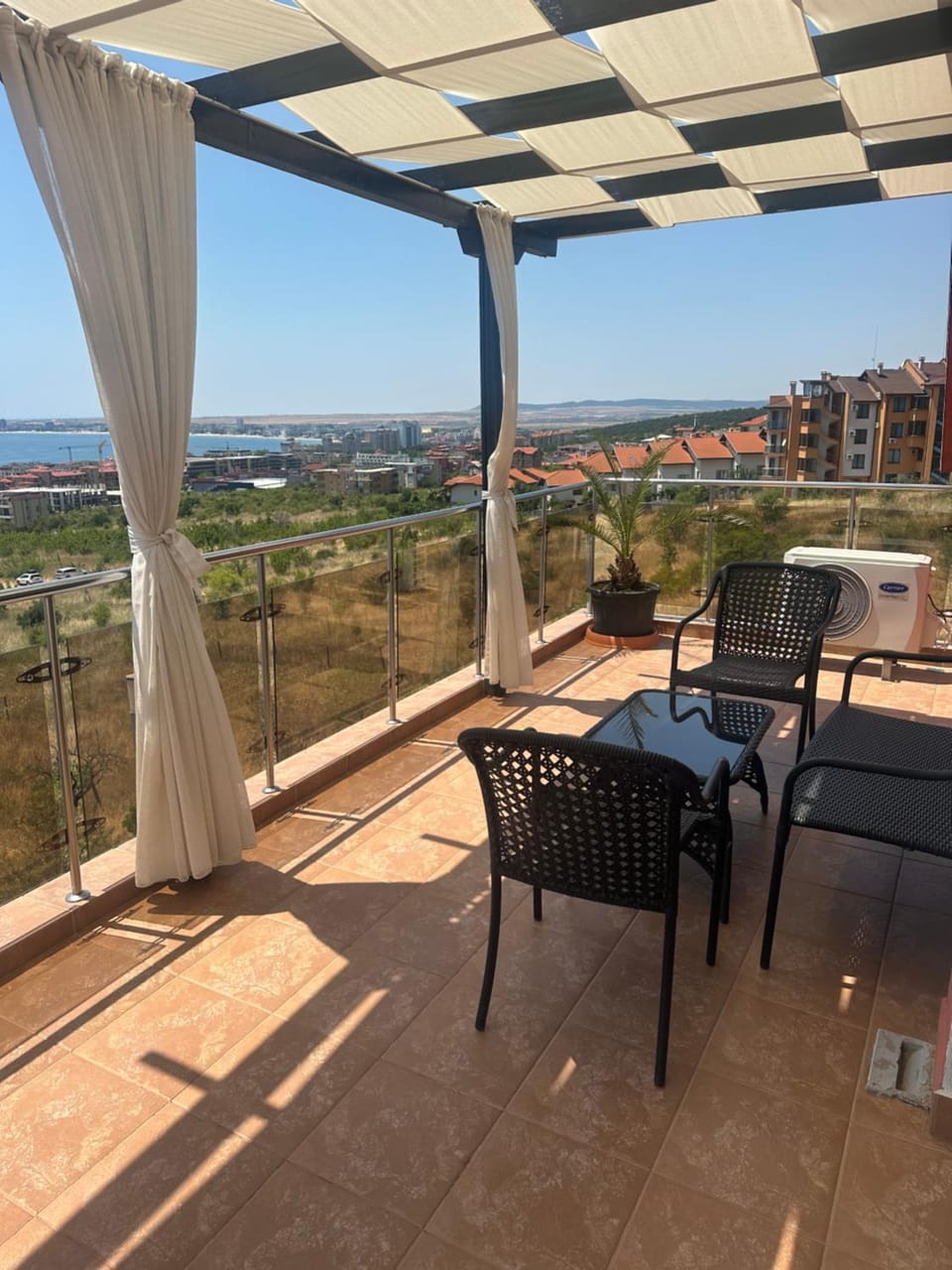 View (from property/room), Balcony/Terrace, Seating area
