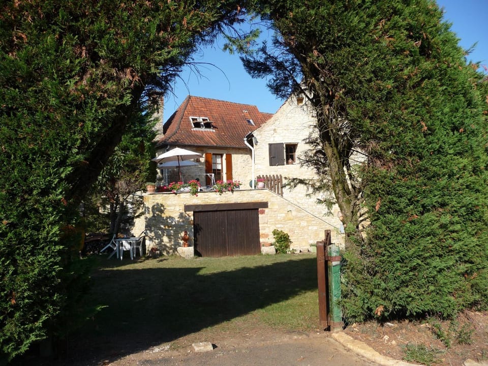 Garden, On site