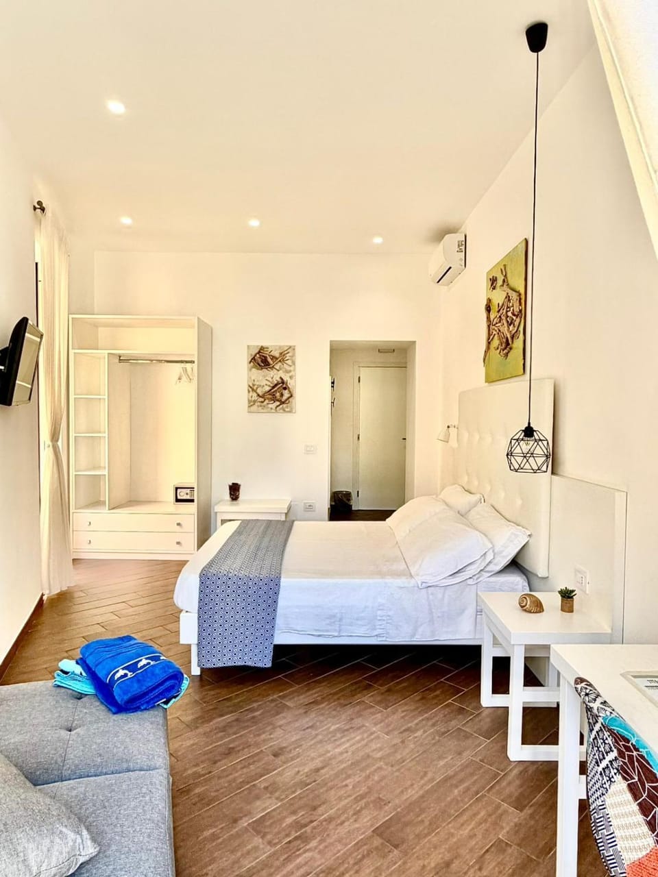 Dimora Poseidon Bed and Breakfast in Tropea