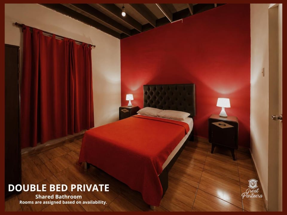 Bed, Photo of the whole room
