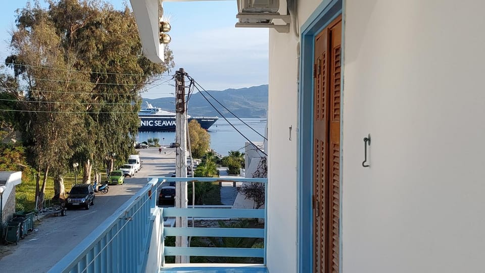 Aphrodite of Milos Apartment in Milos