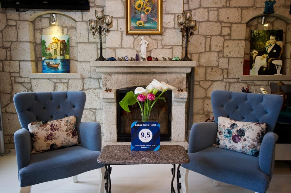 Lobby or reception, Internal: Not applicable to any particular room
