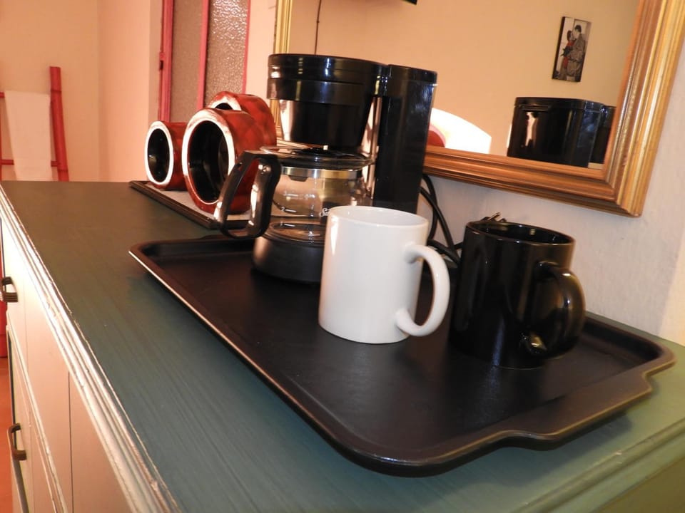 Coffee/tea facilities