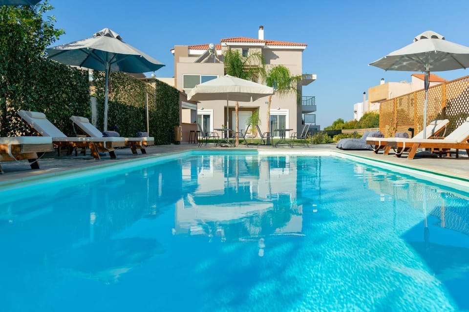 Garden, Decorative detail, Swimming pool