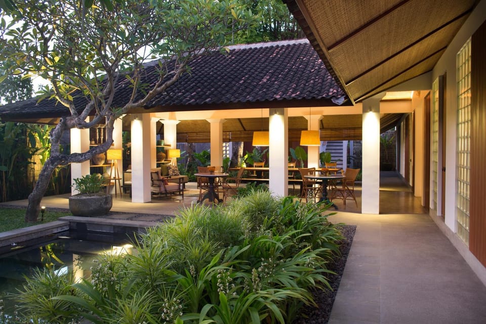 Property building, Garden