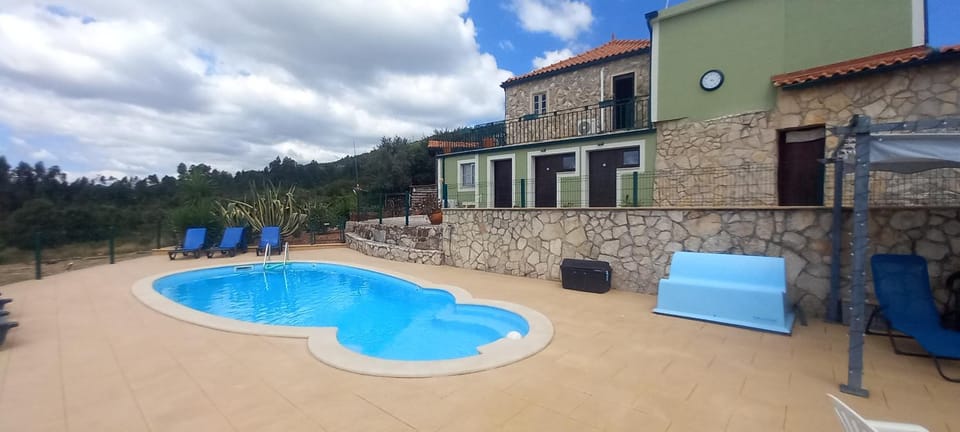 Casa De Campo De Oliveiras Country House in Coimbra District, Portugal