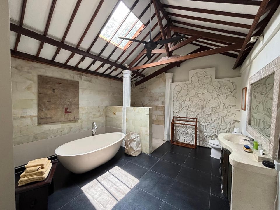 Bathroom, Bath