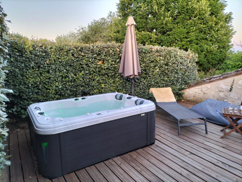 Les lodges d'Adelaide Nature lodge in Occitanie