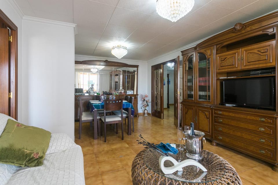 Amplio Apart, Piscina y 2 Parkings, de temporada Apartment in Santa Pola