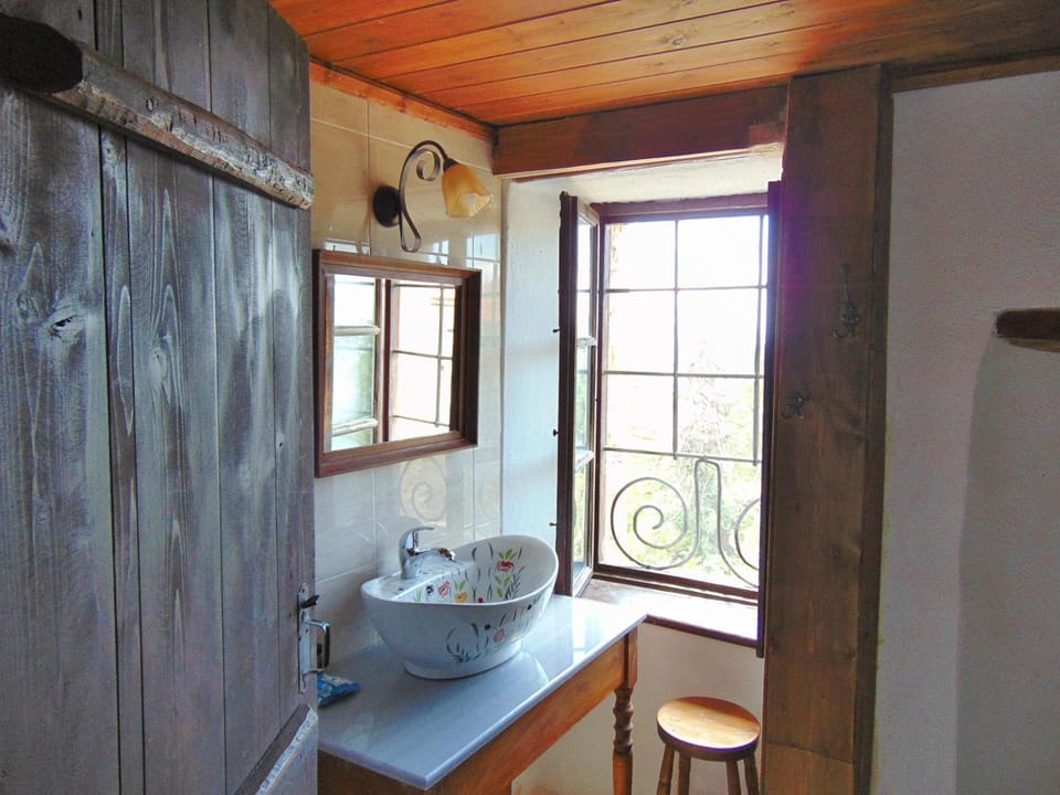 Archontiko Parisis Bed and Breakfast in Magnesia Prefecture, Greece