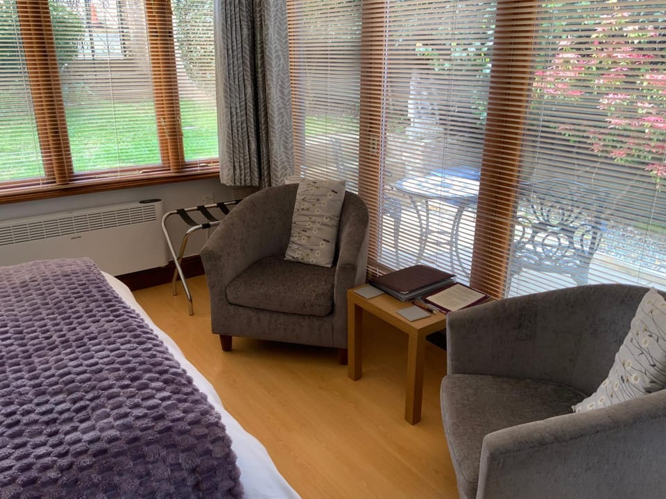 Seating area, Garden view