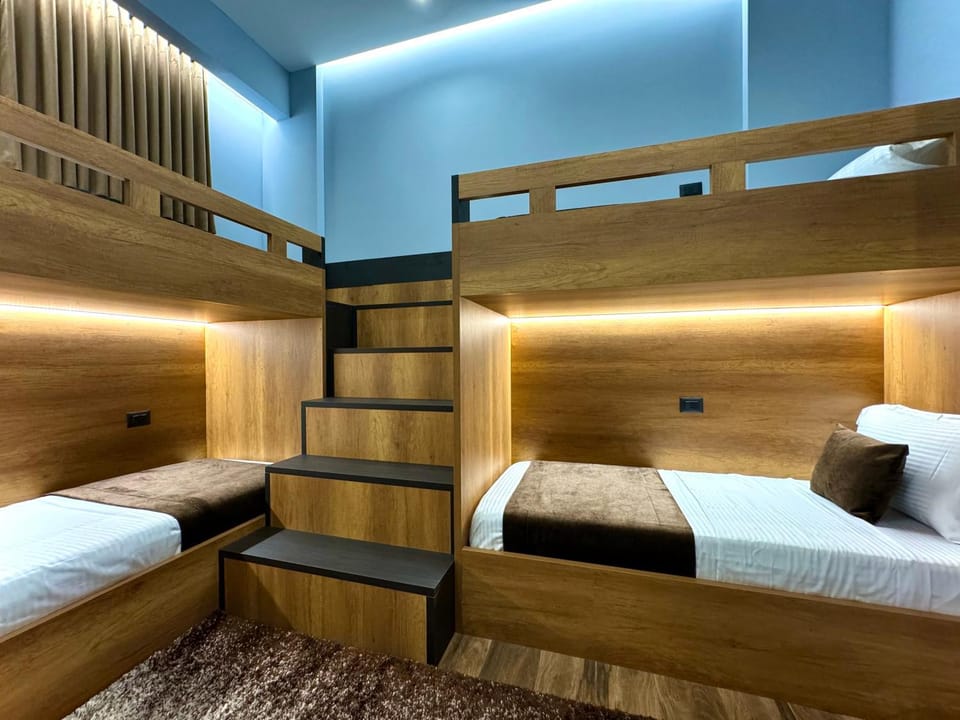 Bed, Photo of the whole room, Bedroom, bunk bed