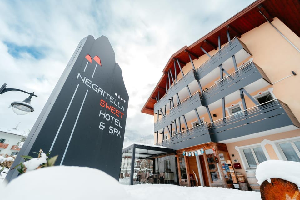 Property building, Winter