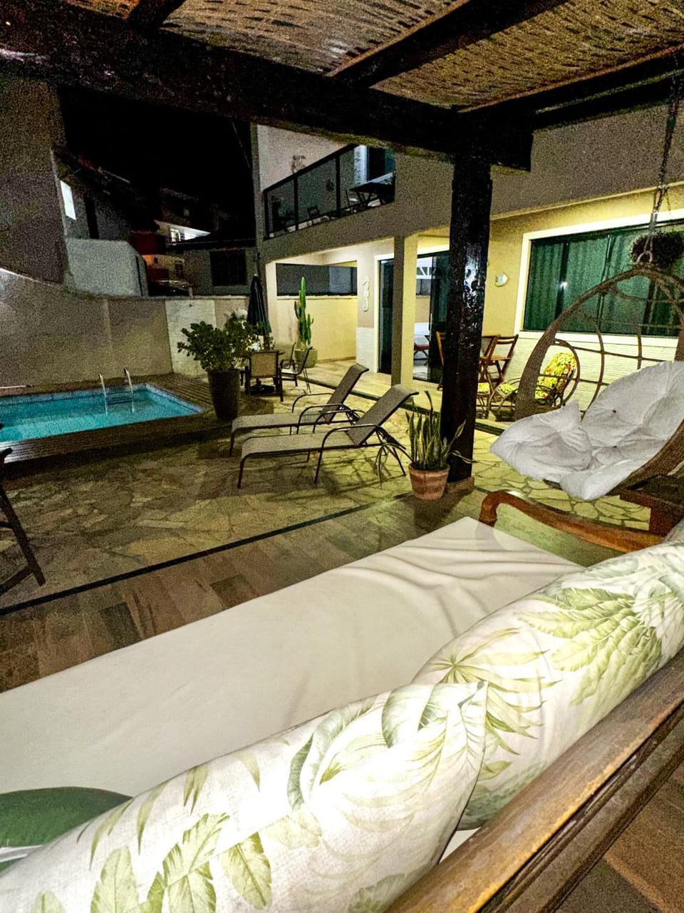 Pool view, Swimming pool, sunbed