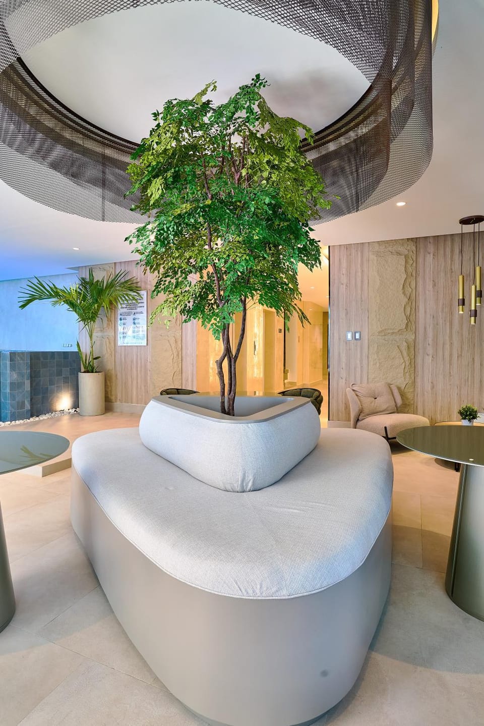 Communal lounge/ TV room
