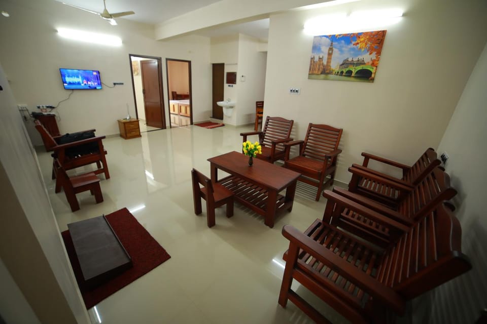TV and multimedia, Living room, Dining area
