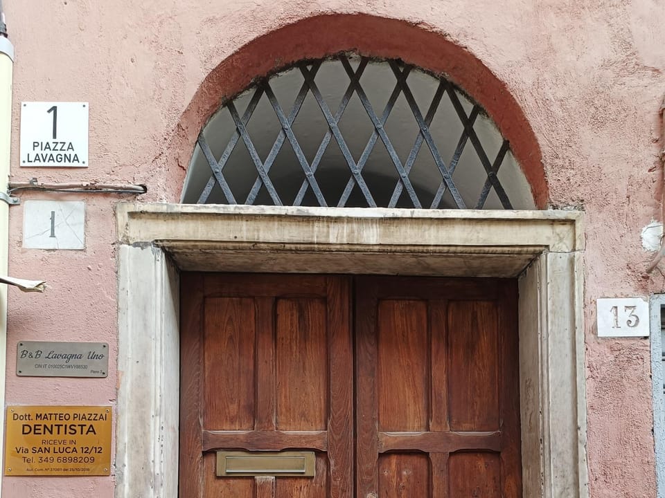 Lavagna Uno Bed and Breakfast in Genoa