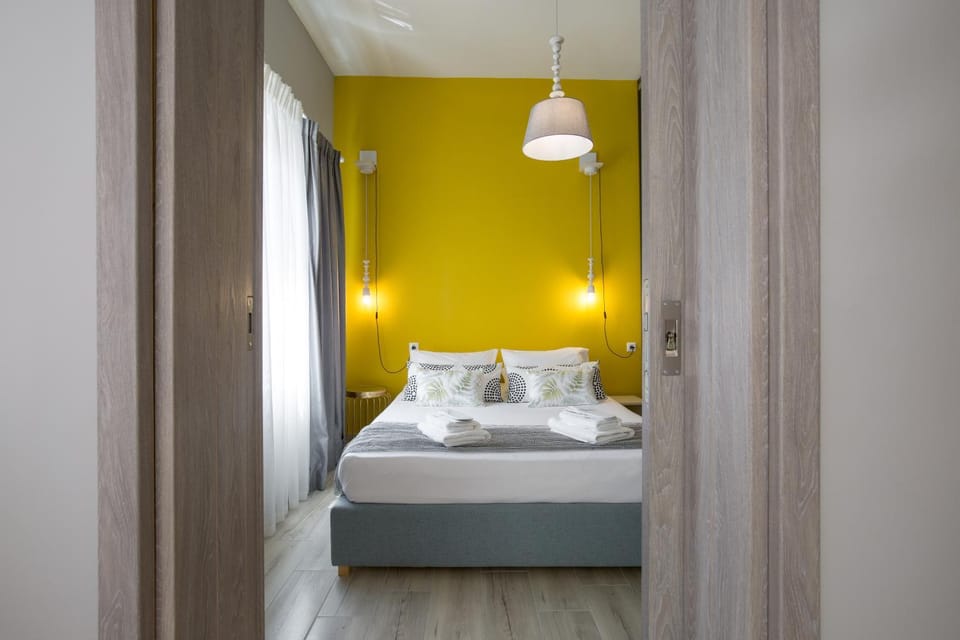 Photo of the whole room, Decorative detail, Bedroom