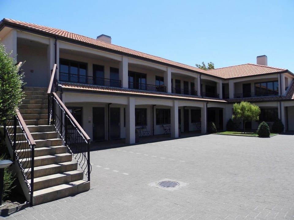 Property building, Day