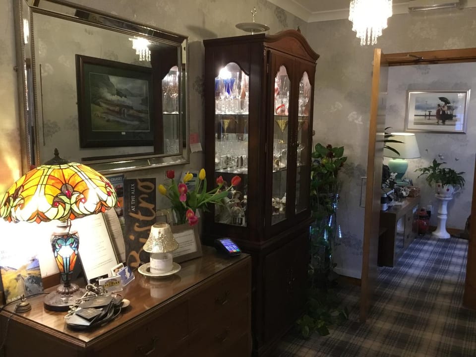 Alltonside Guest House Bed and Breakfast in Scotland