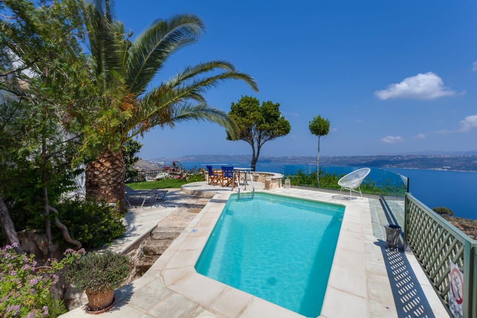Day, Natural landscape, Garden, Balcony/Terrace, Pool view, Sea view, Swimming pool, sunbed