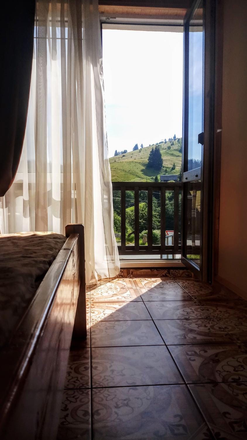 Day, Natural landscape, View (from property/room), Balcony/Terrace