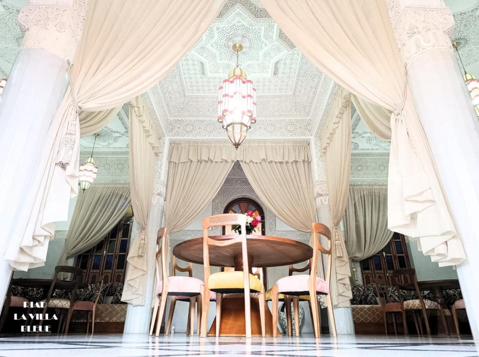 Riad la villa bleue & SPA Bed and Breakfast in Marrakesh