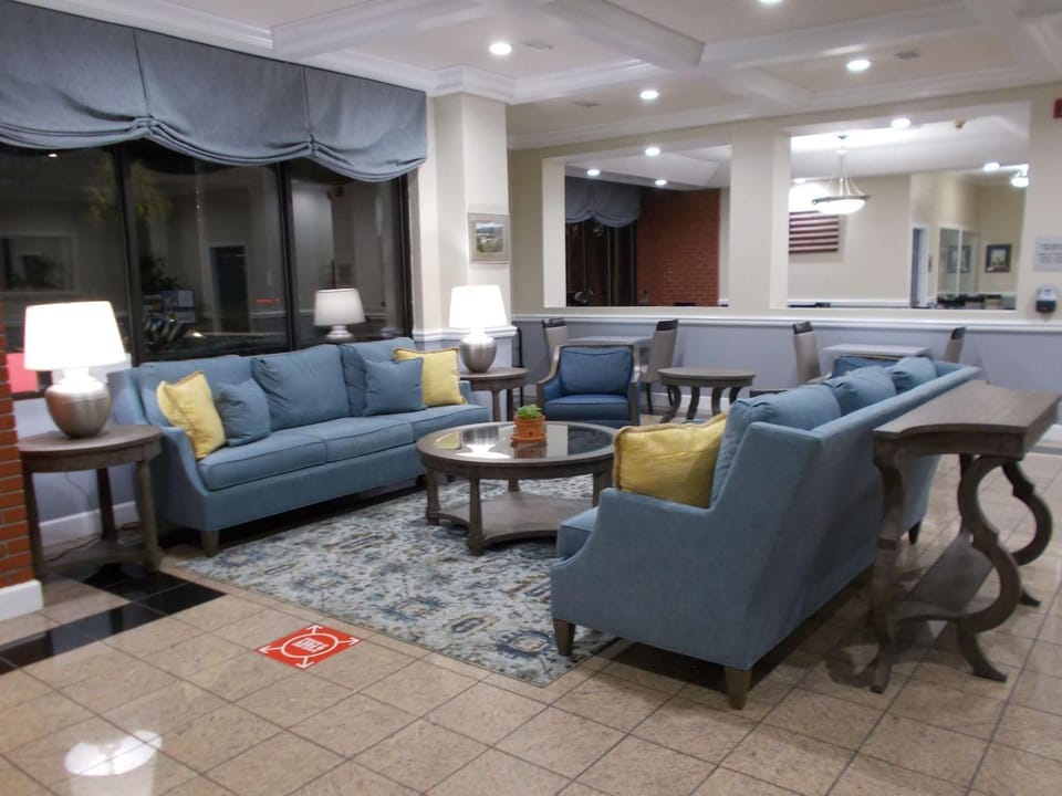 Lobby or reception, On site