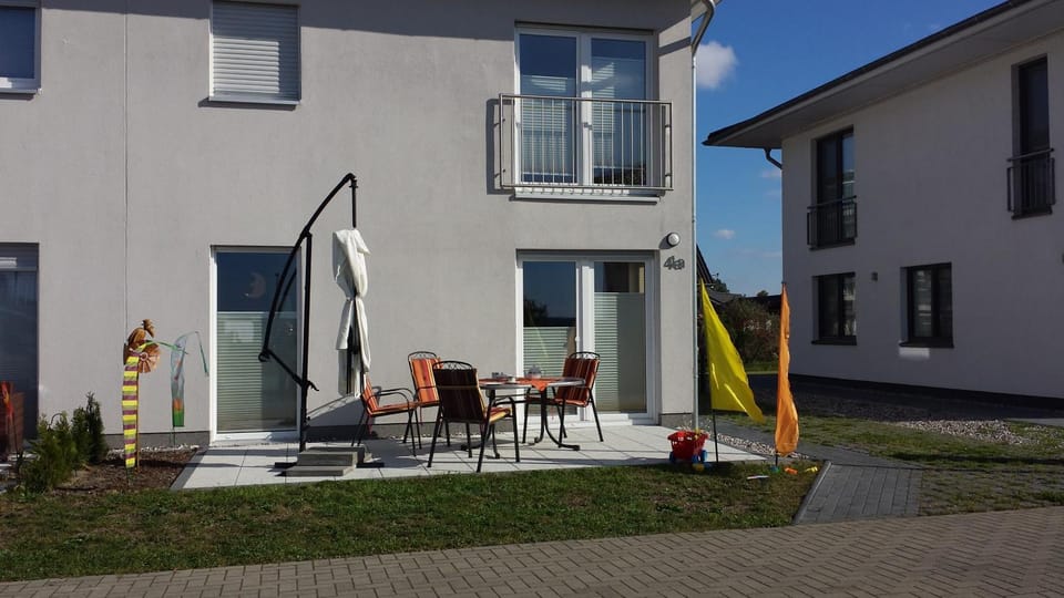 Property building, Balcony/Terrace