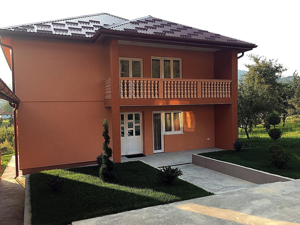 Patio, Facade/entrance, Spring, Off site, Day, Summer, Garden, Balcony/Terrace, Other, Other, Decorative detail, Autumn, Garden view, Garden view, Sunset