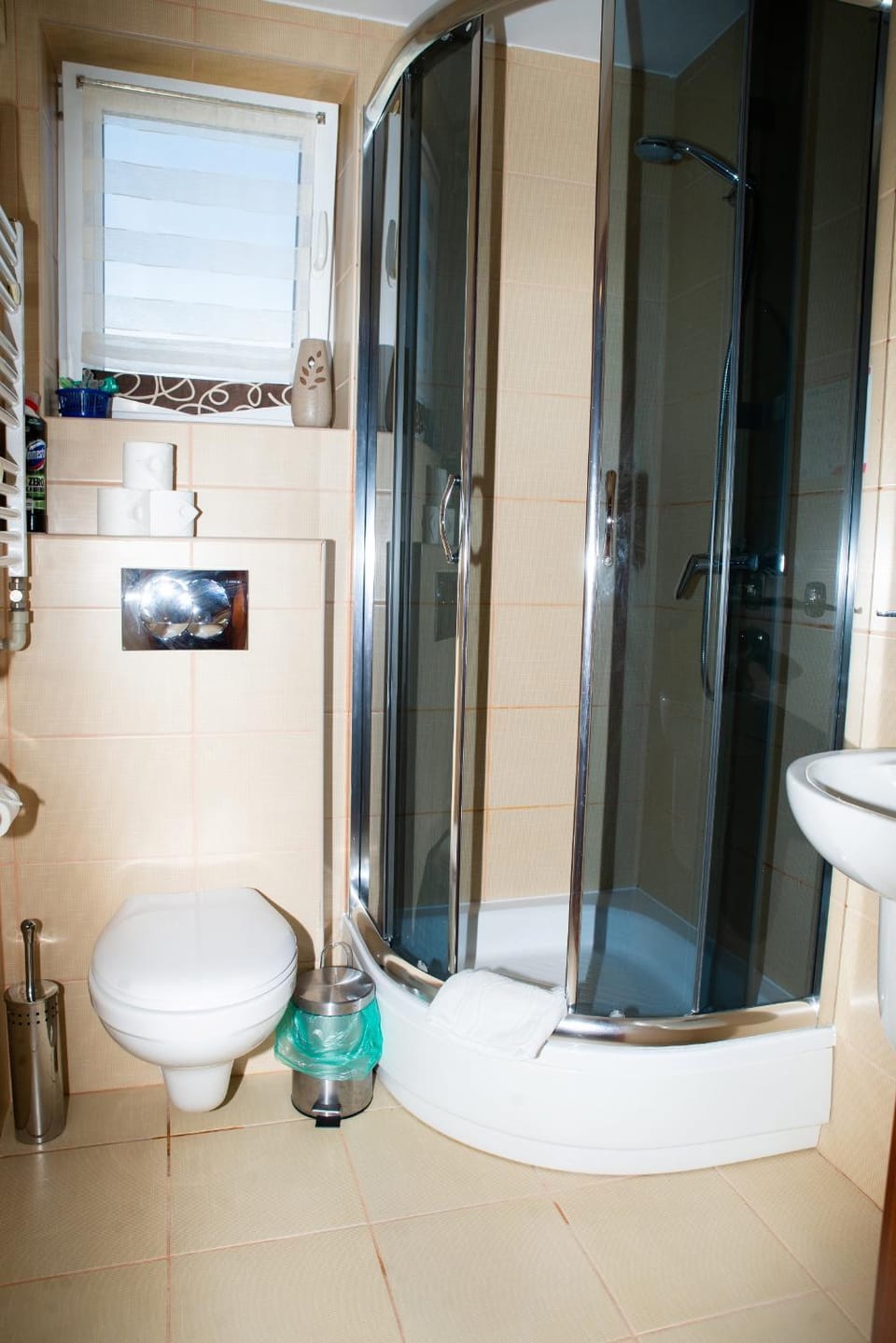 Shower, Toilet, Bathroom