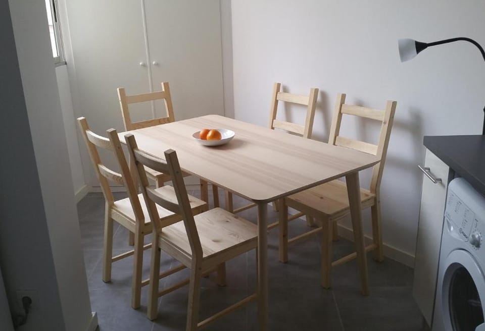 Malvarossa apartment near beach Apartment in Valencia