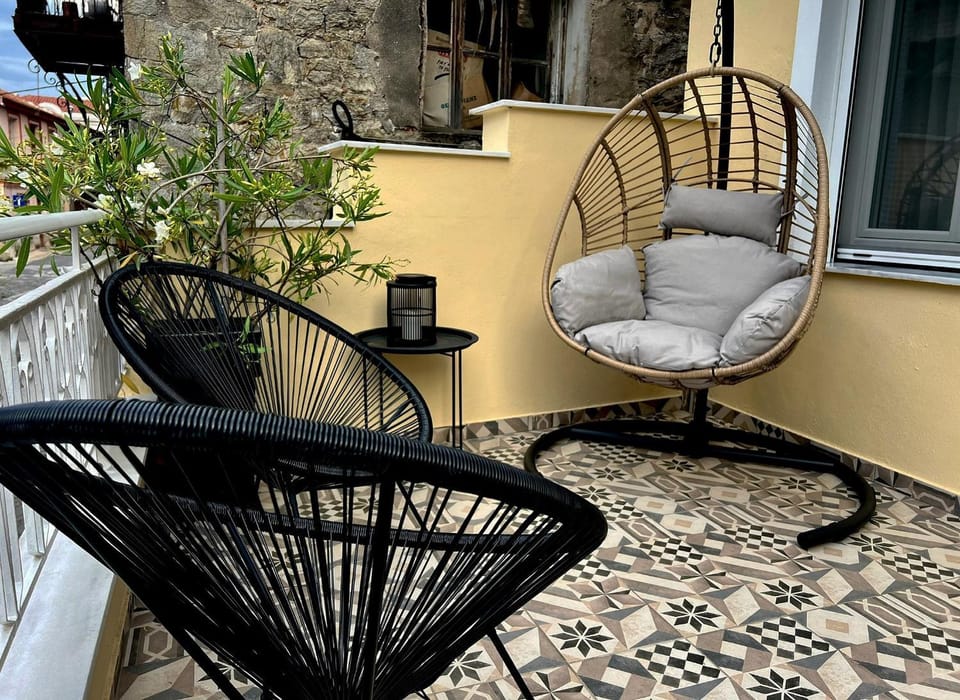 Under the Aqueduct boutique house Apartment in Kavala