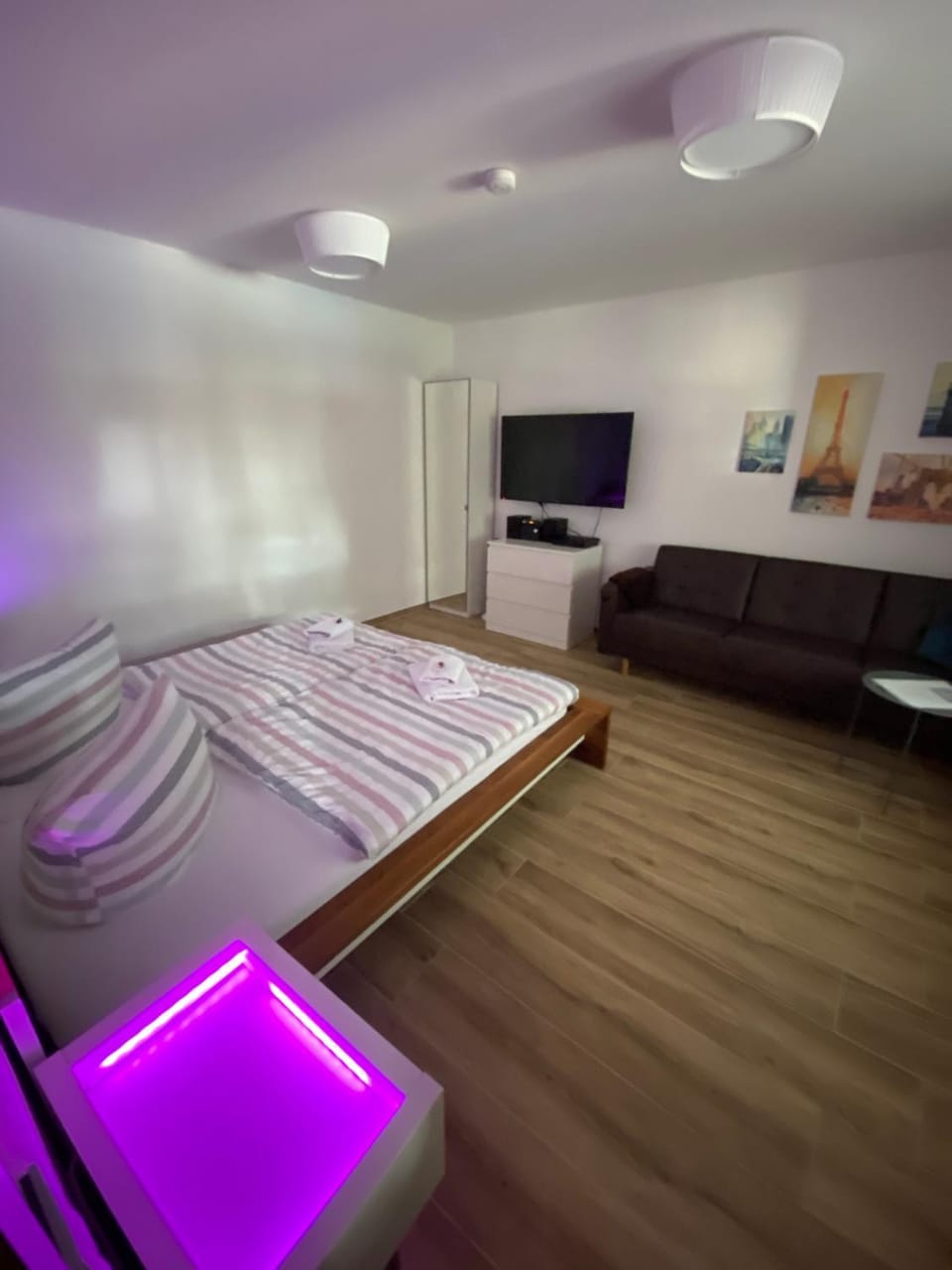 Living room, Bedroom