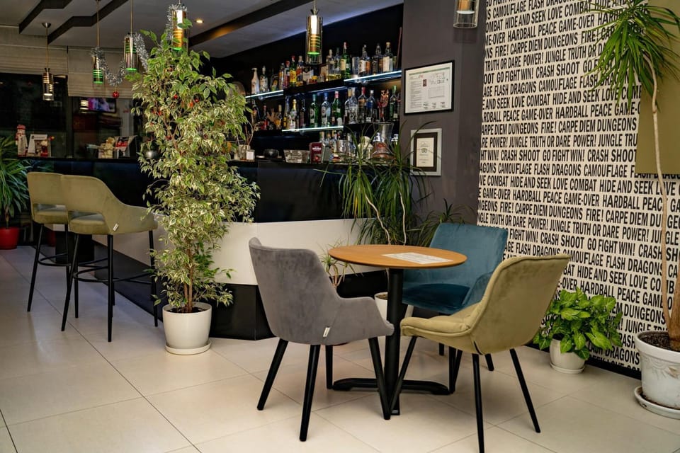 Lounge or bar