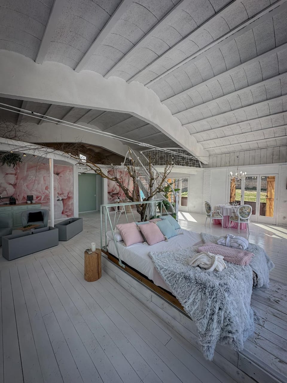 Suite con Jacuzzi Apartment in Canyelles